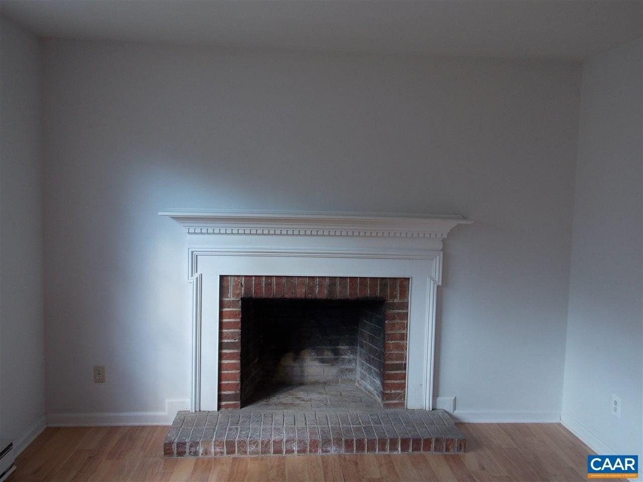 748 Orangedale Ave - Photo 3 of 10