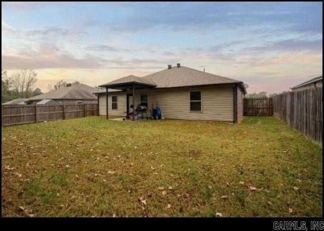 2104 Fern Valley Dr - Photo 2 of 2
