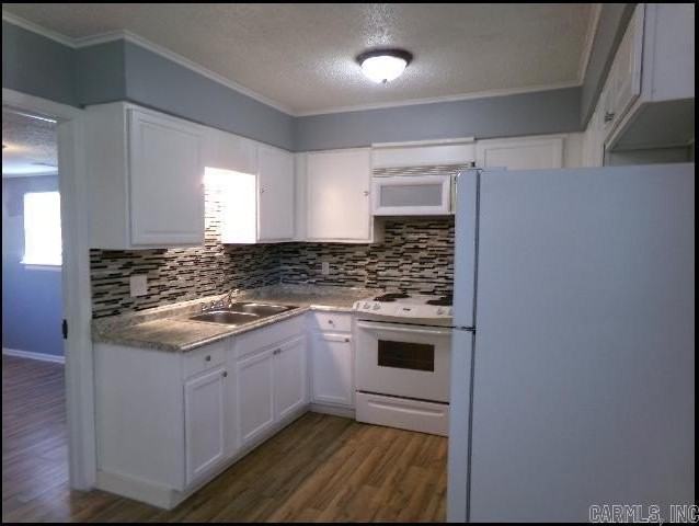 15 Westward Rd - Photo 6 of 23