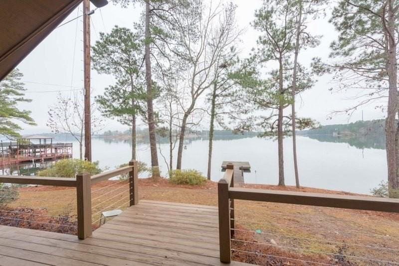 700 Lee Dr - Photo 3 of 22