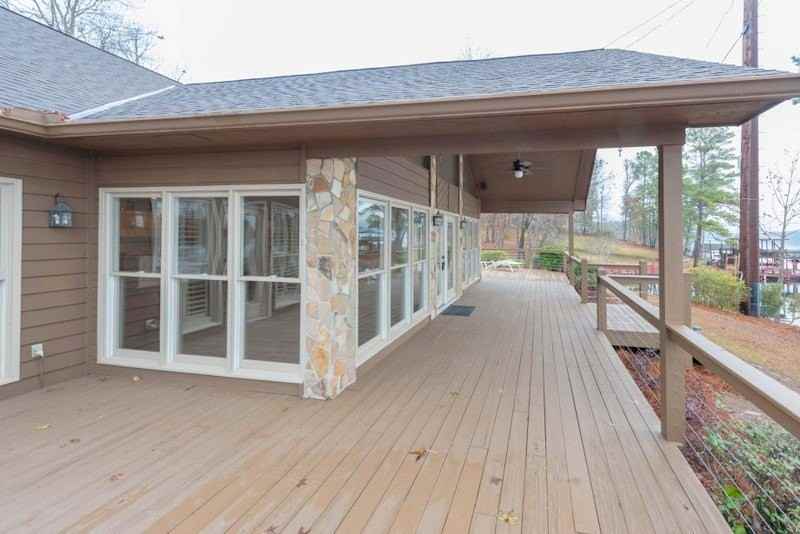 700 Lee Dr - Photo 5 of 22