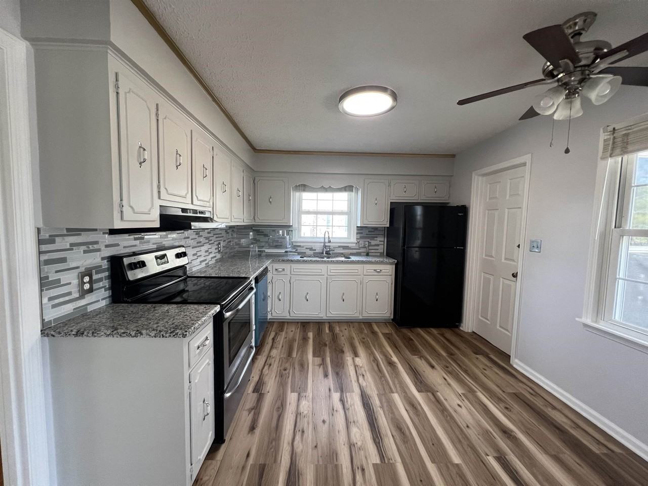 18 Plantation Rd - Photo 6 of 18