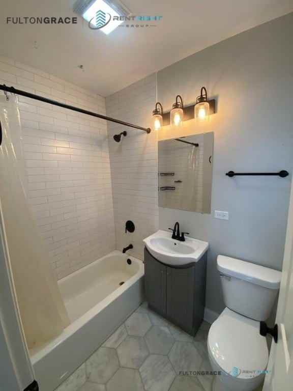 2658 W Huron St #CH - Photo 3 of 13