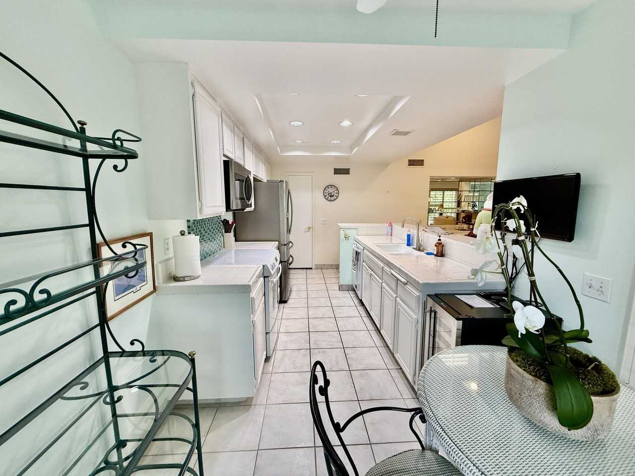 48835 Mescal Ln - Photo 6 of 29