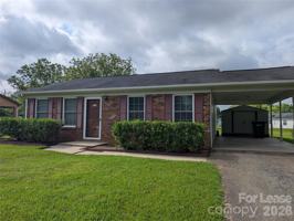 featured image of 421 West Ave W