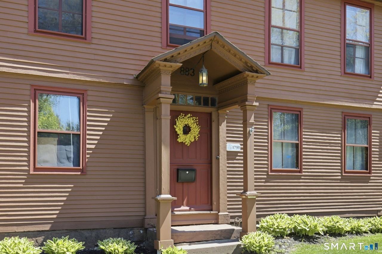 883 Worthington Rdg #2ndFL - Photo 3 of 36