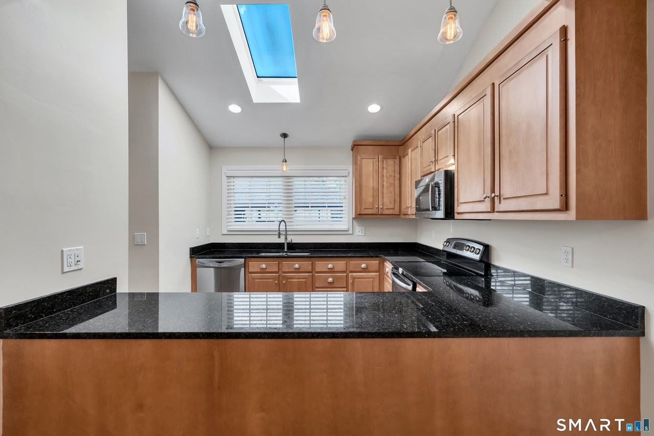 1163 Old Colony Rd #2 - Photo 4 of 35