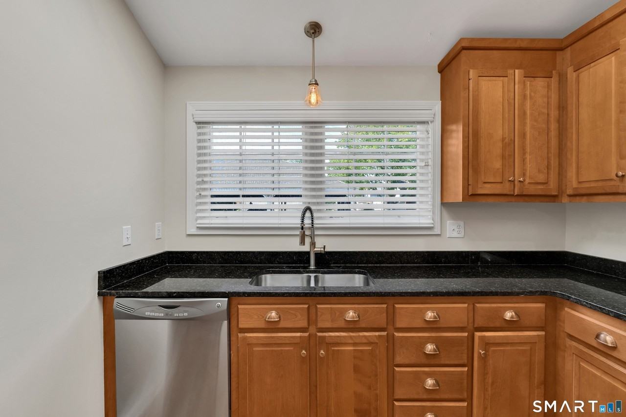 1163 Old Colony Rd #2 - Photo 7 of 35