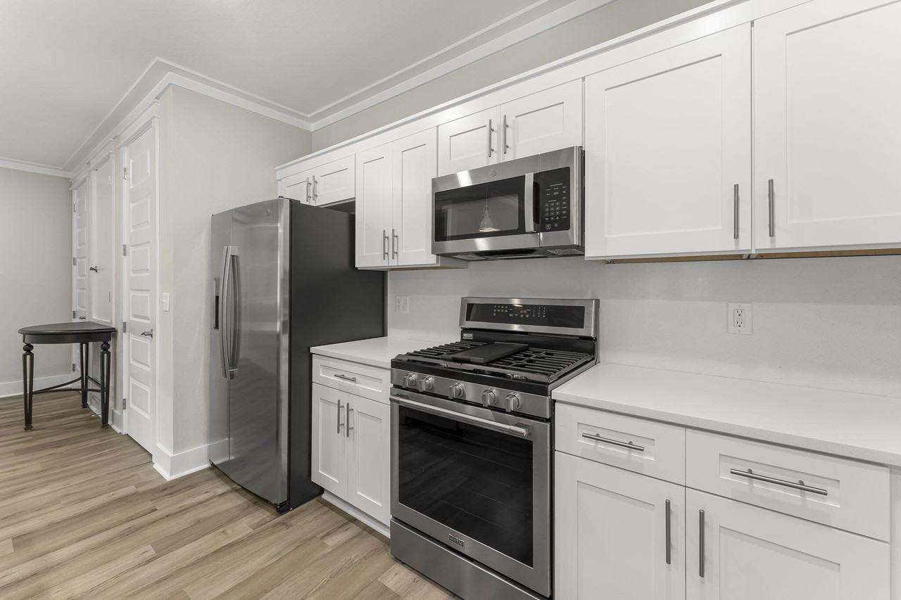 725 J D Miller Rd #106 - Photo 6 of 19