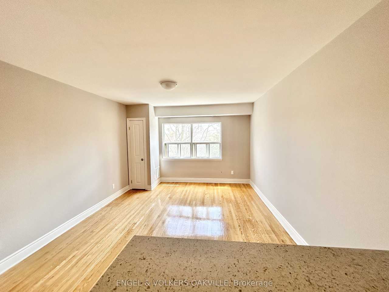 80 Twenty Fifth Street 10 - Photo 3 of 6