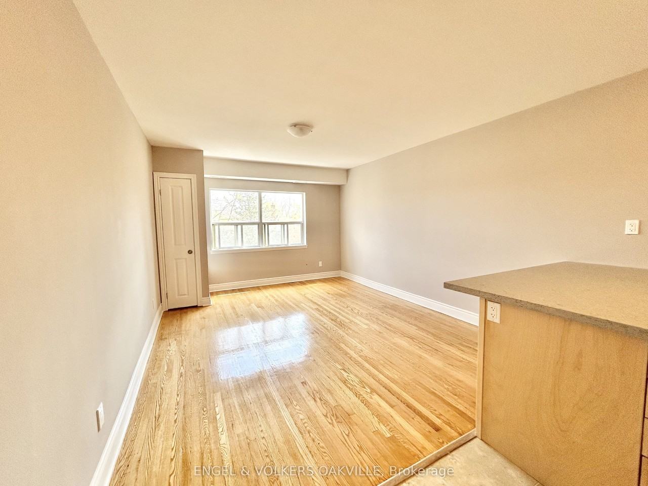80 Twenty Fifth Street 10 - Photo 4 of 6