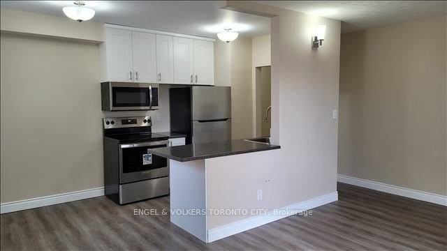 416 E 42nd Street 208 - Photo 3 of 15
