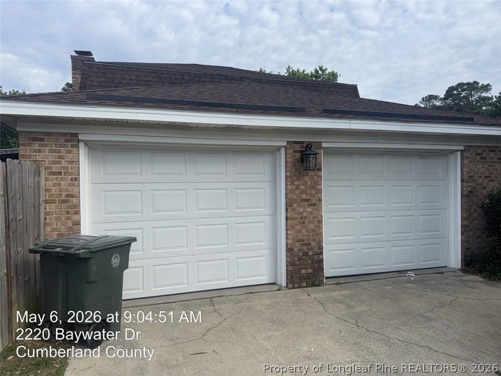 2220 Baywater Dr - Photo 2 of 21