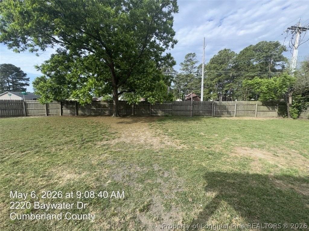 2220 Baywater Dr - Photo 5 of 21