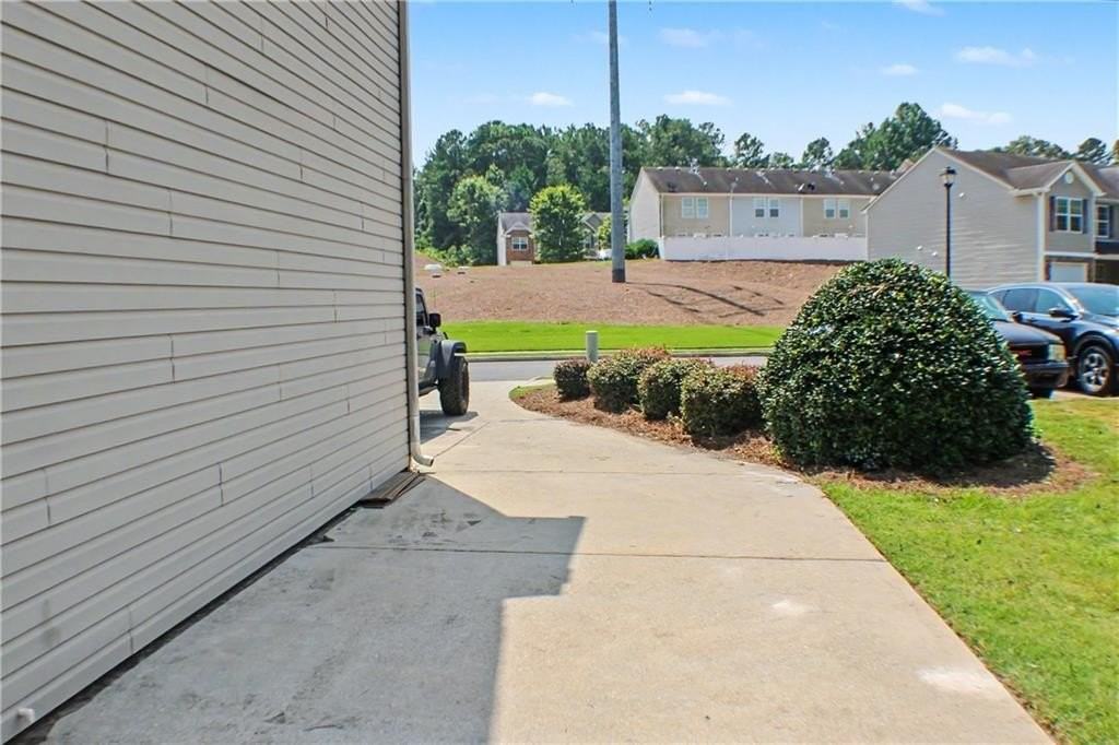 515 Terrapin Ln - Photo 3 of 35