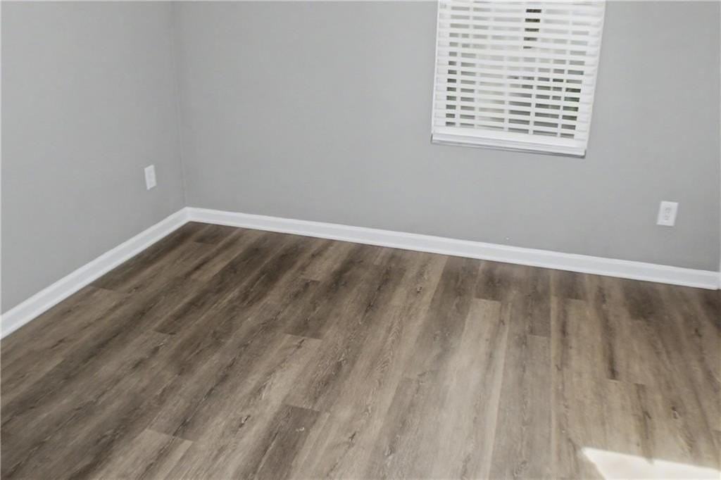 515 Terrapin Ln - Photo 5 of 35