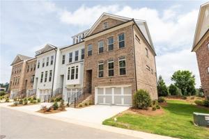 featured image of 7826 Laurel Crest Dr