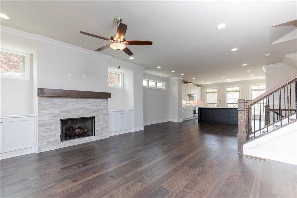7826 Laurel Crest Dr - Photo 6 of 20