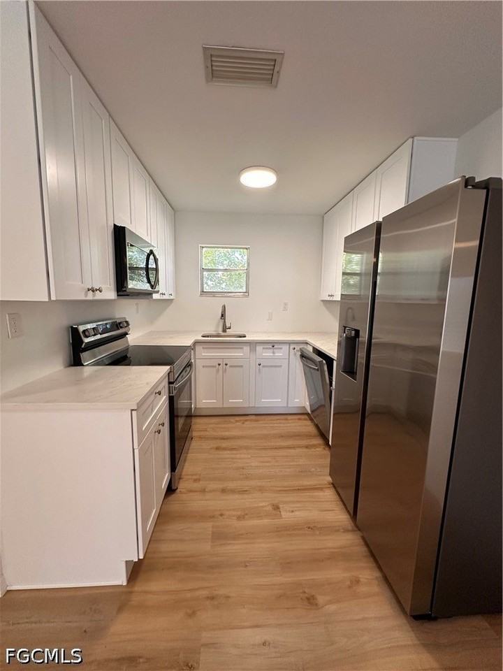 4931 Vincennes Ct #7 - Photo 2 of 12