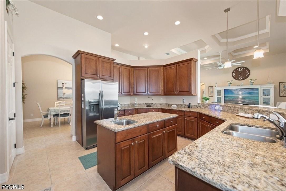 1614 Nw 43rd Ave - Photo 7 of 32