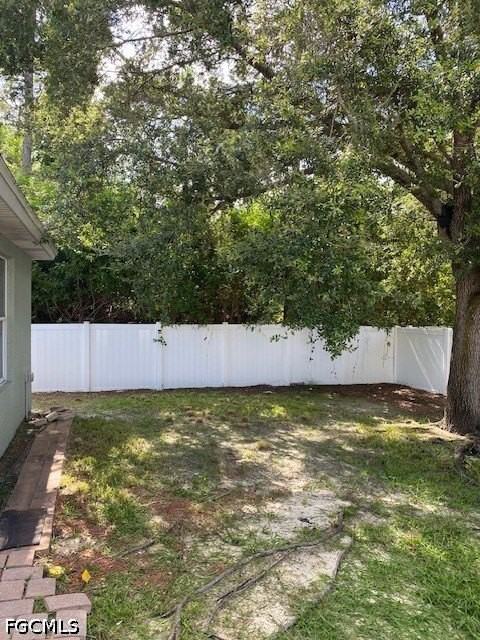 1626 Ne 35th Ter - Photo 5 of 22