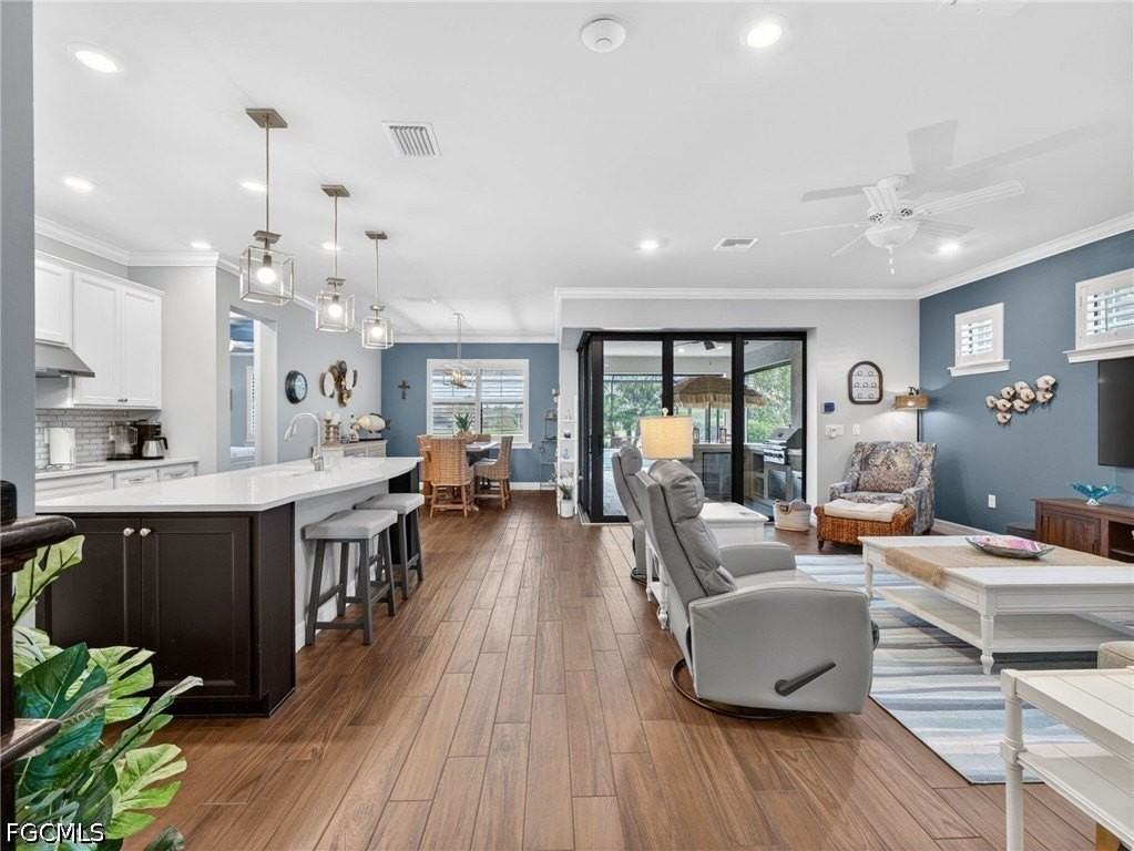 11901 Clifton Ter - Photo 4 of 50
