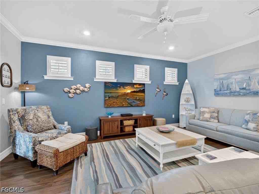 11901 Clifton Ter - Photo 6 of 50