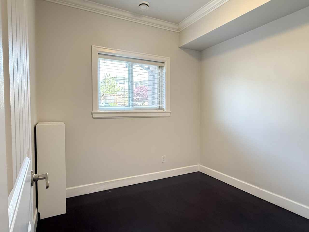 5811 Neville Street - Photo 6 of 7