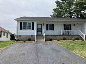 2504 Hickory St #A - Photo 1 of 1