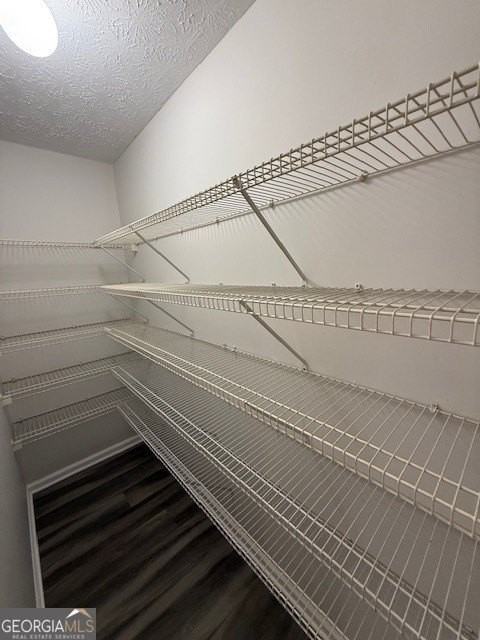 105 Laurel Ct - Photo 7 of 22