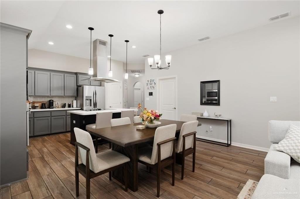 304 S Tecate Dr - Photo 4 of 14