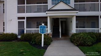 2802 S Knightsbridge Cir - Photo 1 of 1