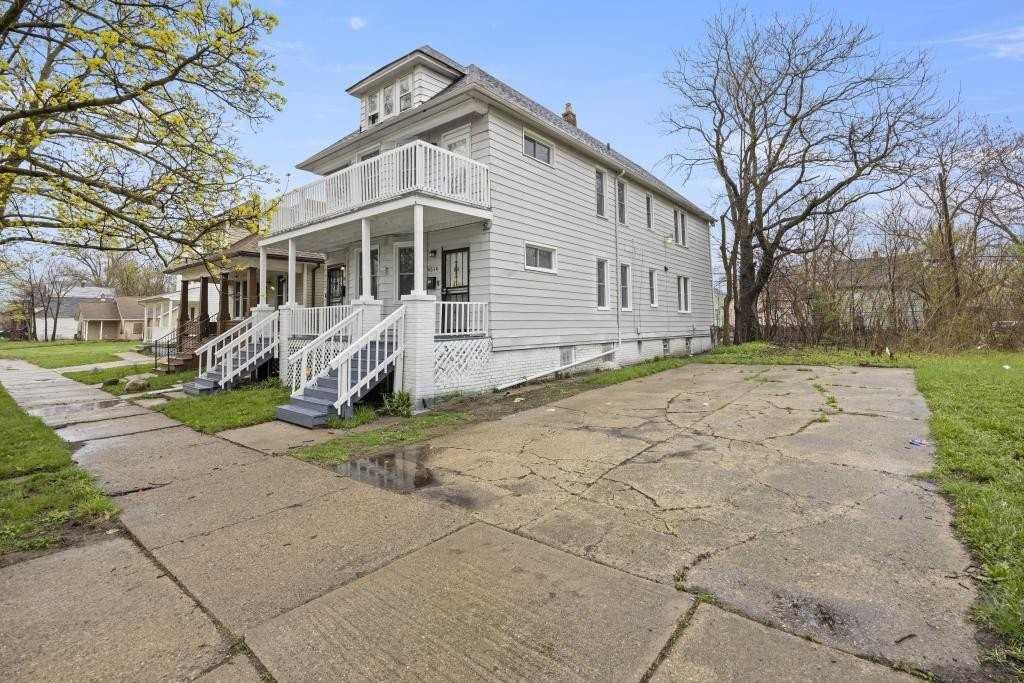 4510 Harding St - Photo 2 of 18
