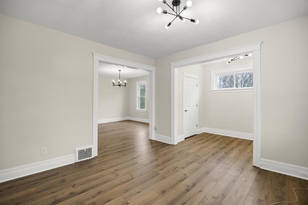 4510 Harding St - Photo 4 of 18