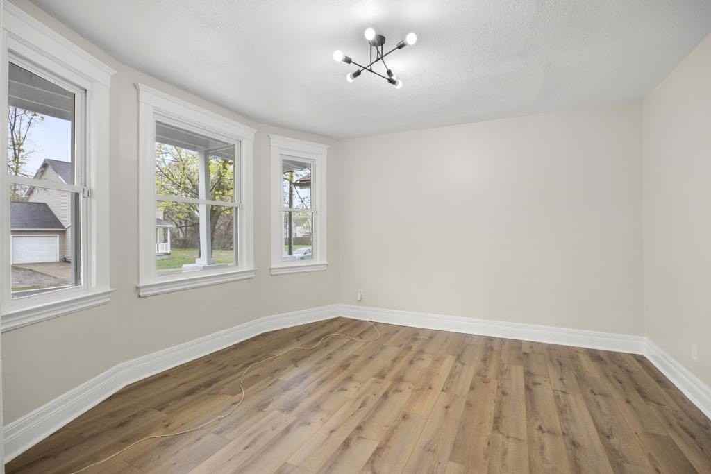 4510 Harding St - Photo 5 of 18