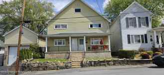 2032 Washburn St - Photo 1 of 1