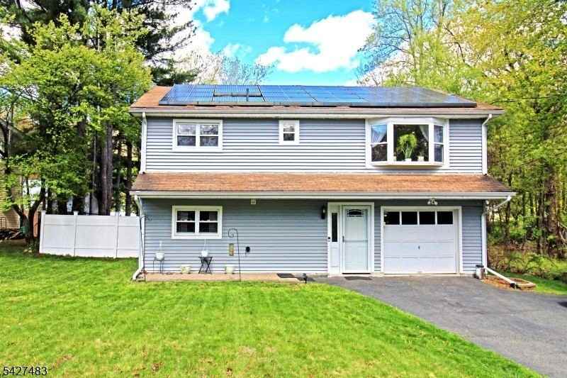 407 Durban Ave - Photo 2 of 17
