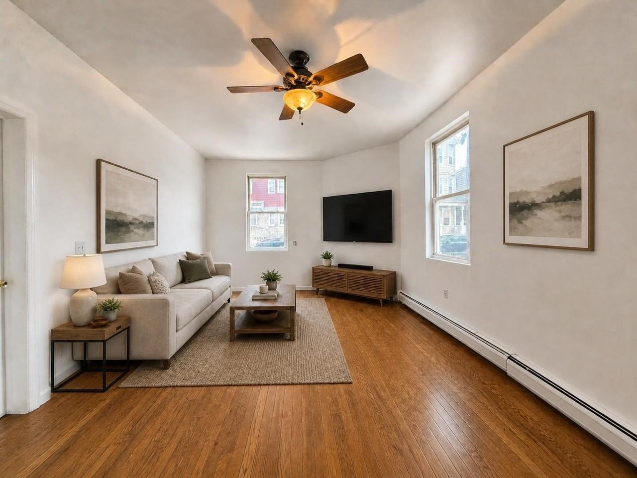 41 E 17th St #1 - Photo 4 of 12
