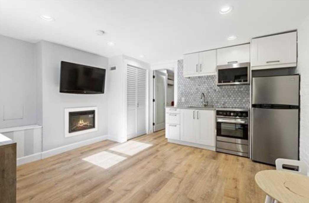 288 9th St - Photo 7 of 12