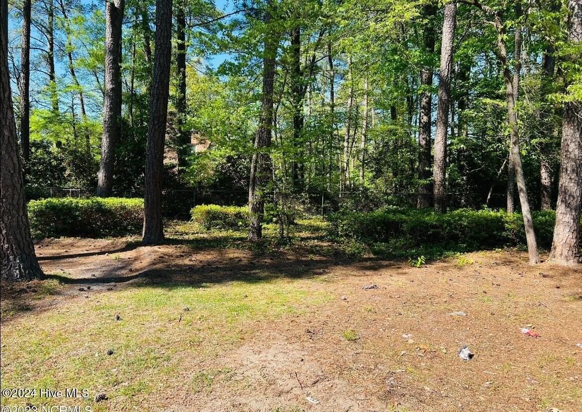 1811 Rosewood Dr - Photo 7 of 10