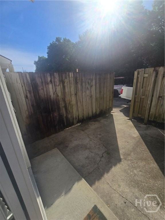 9852 Whitefield Ave #B - Photo 3 of 7