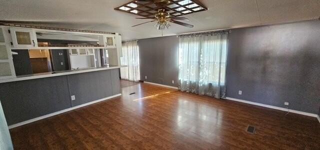 930 W Hale St - Photo 2 of 10