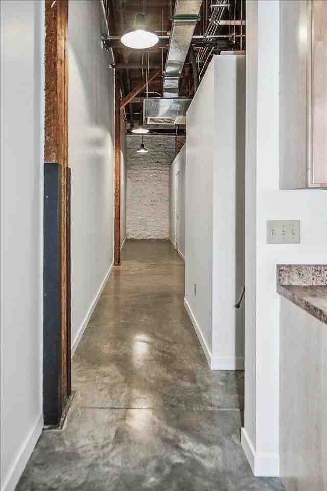 585 S Upper St #114 - Photo 6 of 34