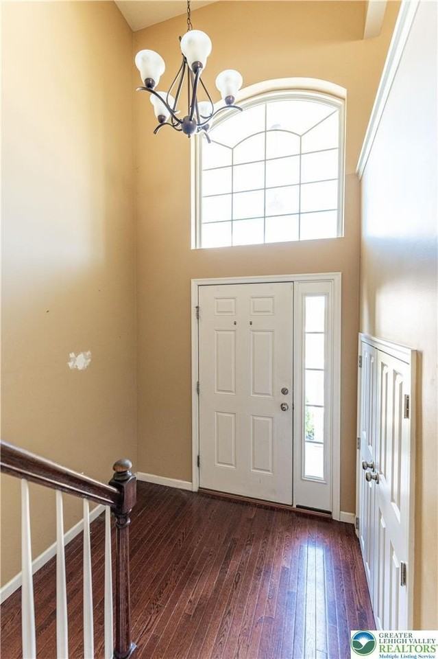 2406 Gentle Hollow Dr - Photo 2 of 39