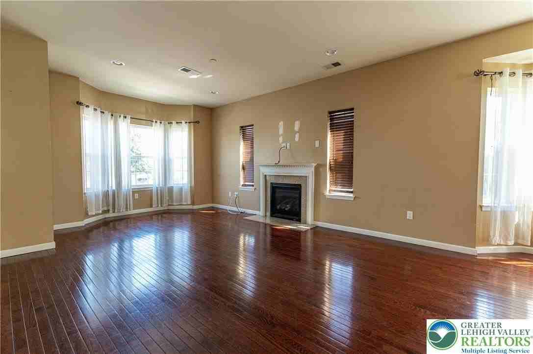2406 Gentle Hollow Dr - Photo 6 of 39