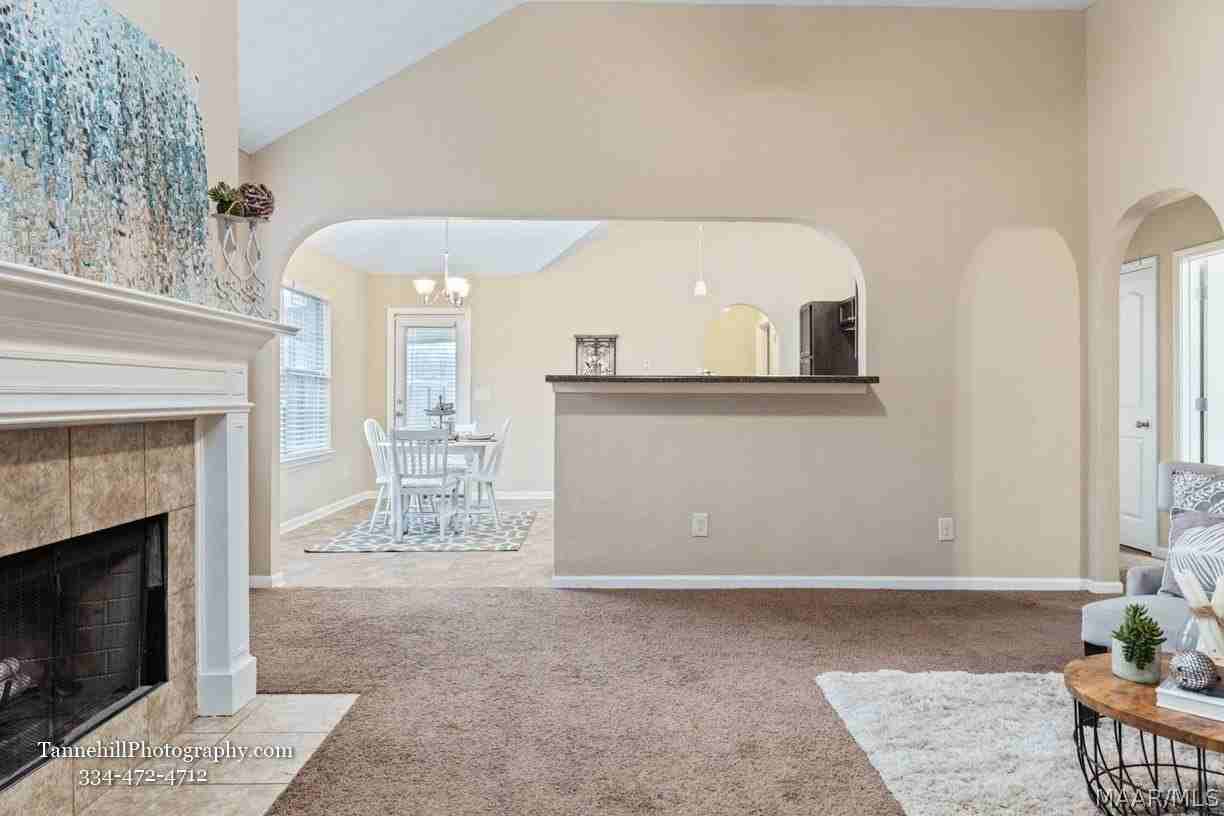 1641 Buena Vista Blvd - Photo 6 of 38