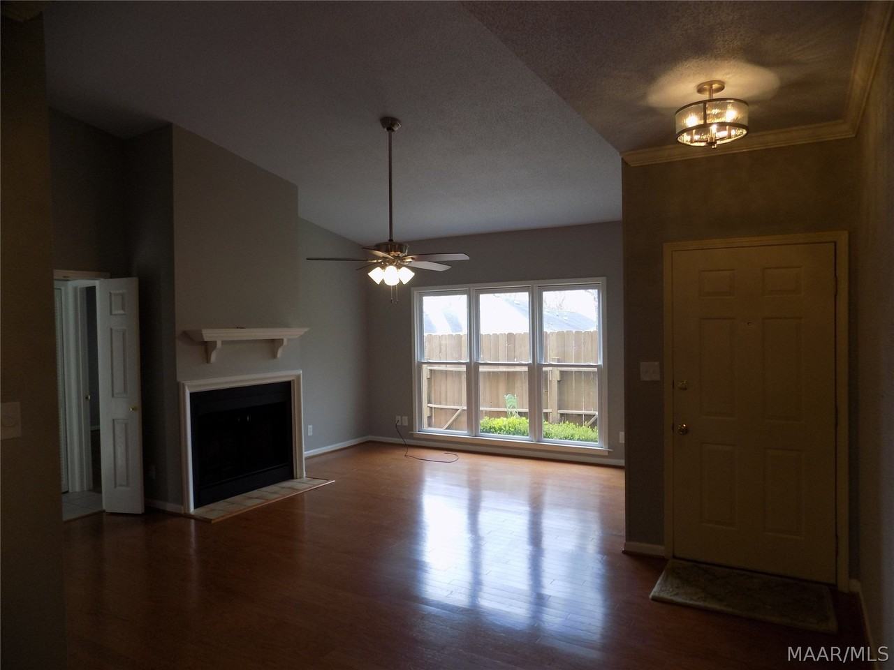 4602 Cherry Tree Ter - Photo 7 of 39