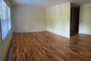 Audubon Apts. C Bldg - Photo 1 of 1