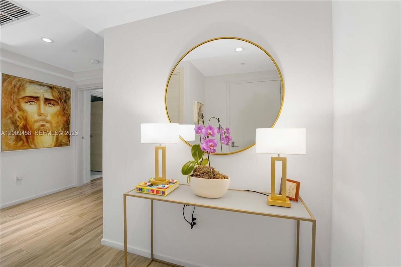 801 S Miami Ave #3109 - Photo 4 of 50