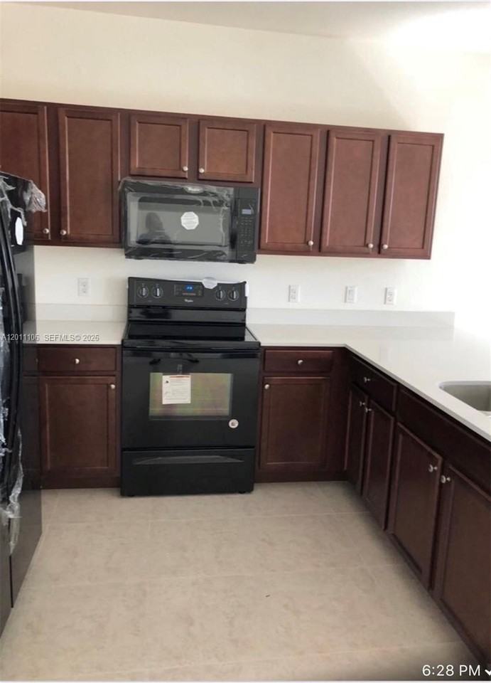 230 Nw 109th Ave #3-214 - Photo 4 of 15